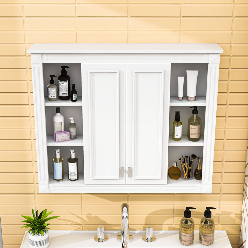 Élégante armoire à pharmacie murale avec tablettes ouvertes et construction résistante à l'humidité