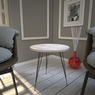 Table de bout à 3 pieds Mertz