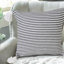 Ensemble de 2 coussins décoratifs en coton à rayures grises-122942384