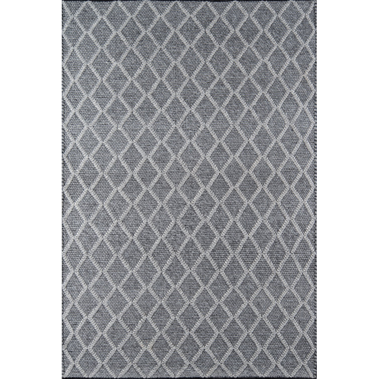 Charlla Viscose Geometric Indoor Rug