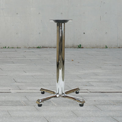 27.95'' 30'' w Cast Iron Cross Base
