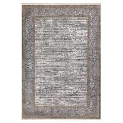 Tanyell Oriental Indoor Rug