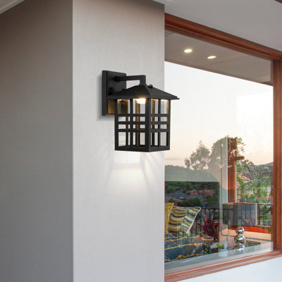 Coman LED Wall Light