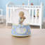 «Precious Moments» bébé garçon tenant un ours en peluche «Jesus Loves Me» Boule à neige musicale 5,71 pouces