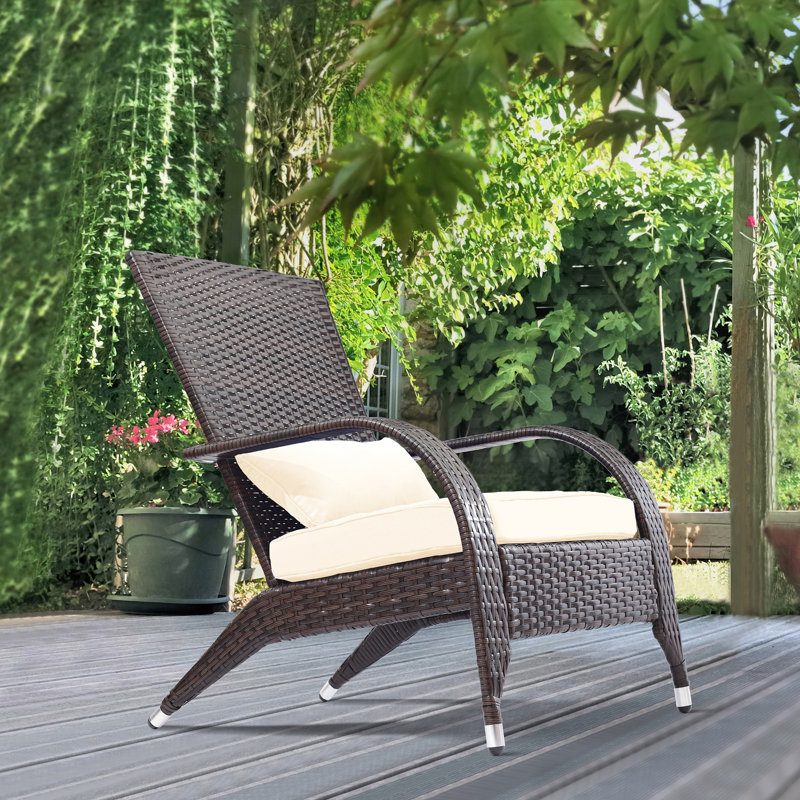 Chaise Adirondack en osier Jayleeana, Structure brune / coussins crème
