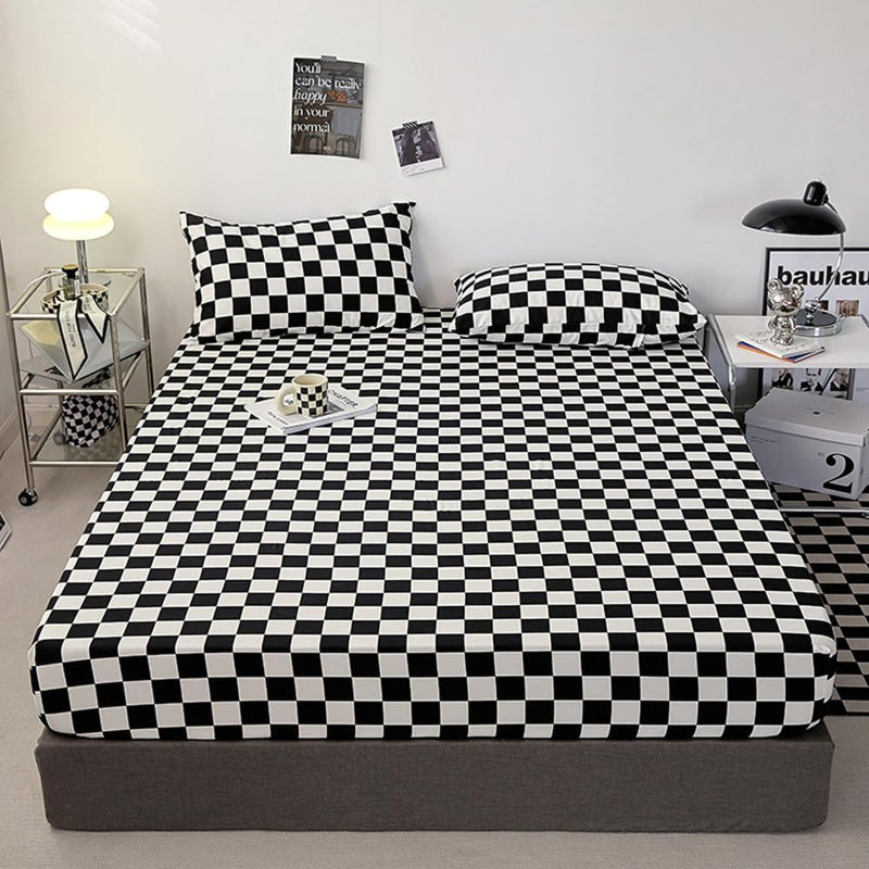Grid Sheet Set 4 PCs Bedding Sheet Set 1 Fitted Sheet 1 Flat Sheet 2 Pillowcases, Black Checkered