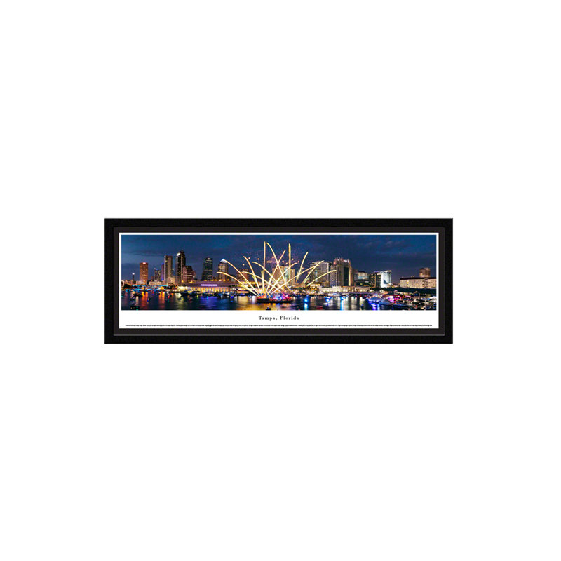 Tampa, Floride - impression panoramique de feux d'artifice, H 15,5 po x l 42 po, Cadre noir sélectionné