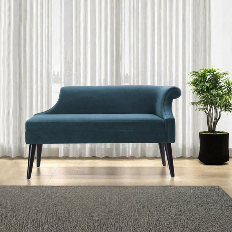 Lyndsea, Turquoise, Orienté à droite