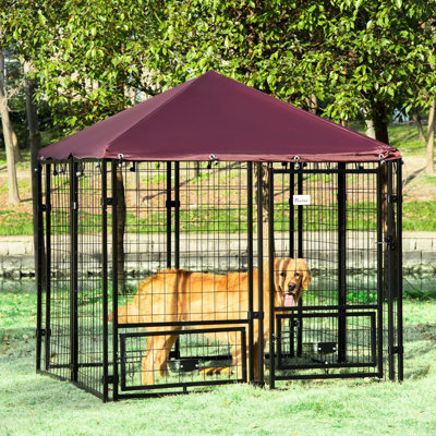 Abri d'extérieur pour chien 5 pi X - construction en acier robuste, auvent, porte-bols rotatifs, accès pour animaux, abri en métal noir / rouge, eau et toit, bols d'alimentation rotatifs, accès au sol, rouge / noir