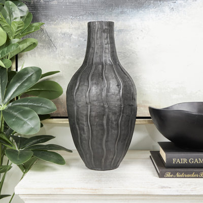 Emyrson Metal Table Vase