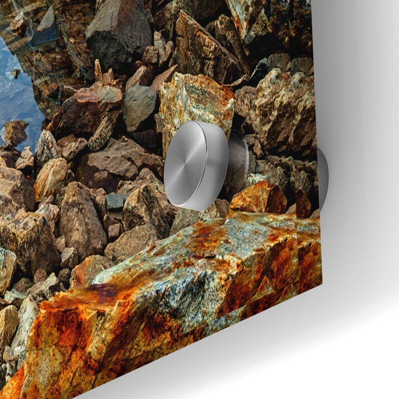 «Mount Regan Reflection» par Rick Berk, art mural en verre acrylique, H 24 po x l 36 po x P 0,2 po