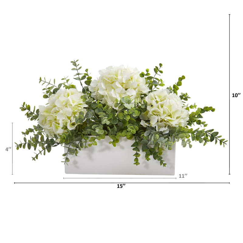 Arrangement in Box