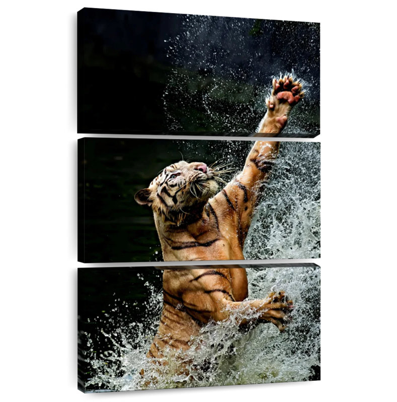 Brampt Tiger's Bath Time, 23" H x 14" W