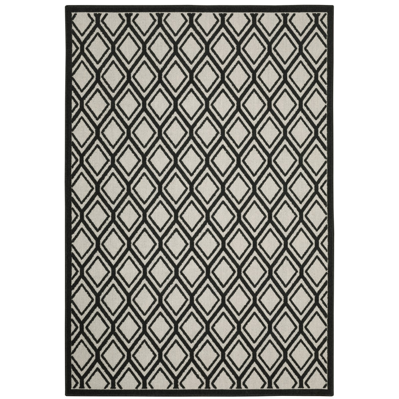 Musgrove Geometric Indoor / Outdoor Rug, Rectangle 6'7" x 9'2"