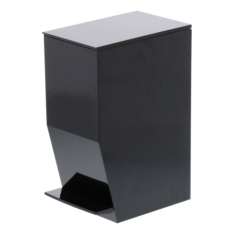Corbeille à déchets à pédale en plastique 1 gallon Tower Yamazaki Home, Noir