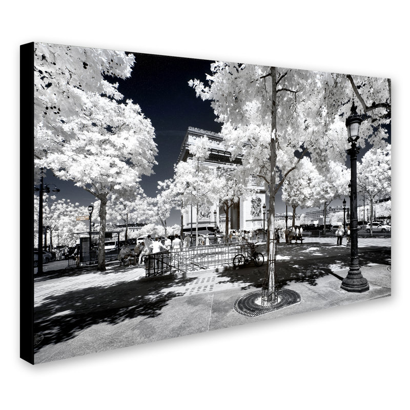 Reproduction de photo sur toile tendue, "un autre look à paris xi", H 30 po x l 47 po x P 2 po