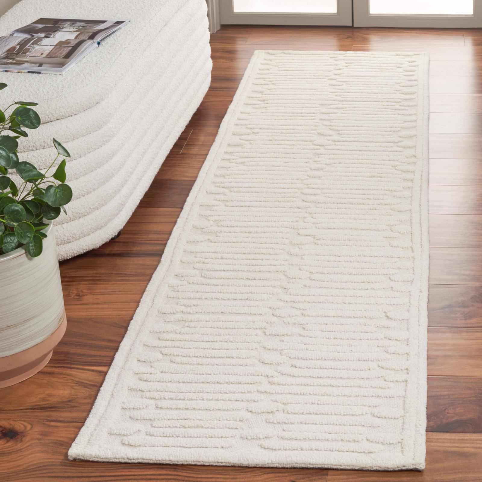 Elona Ivory Hand-Tufted Abstract Wool Rug, Runner 2'3" x 8'