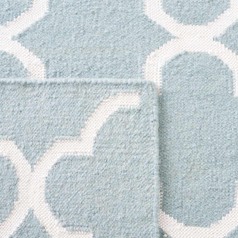 Rodgers Hand Woven Flat Weave Banana Silk/Wool/Cotton Geometric Rug in Ivory/Blue, Rectangle 5' x 8'