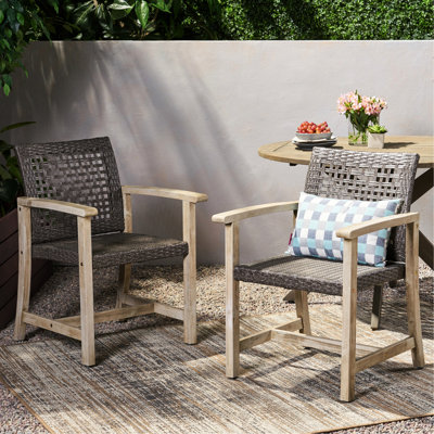 Ensemble de 2 chaises de salle à manger en bois avec assise tissée en velours noir et gris, 68,6 cm (l) x 60,5 cm (p) x 83,4 cm (h). Style & , Nuance velours noir/gris, 68,6 cm (l) x 60,5 cm (p) x 83,4 cm (h).