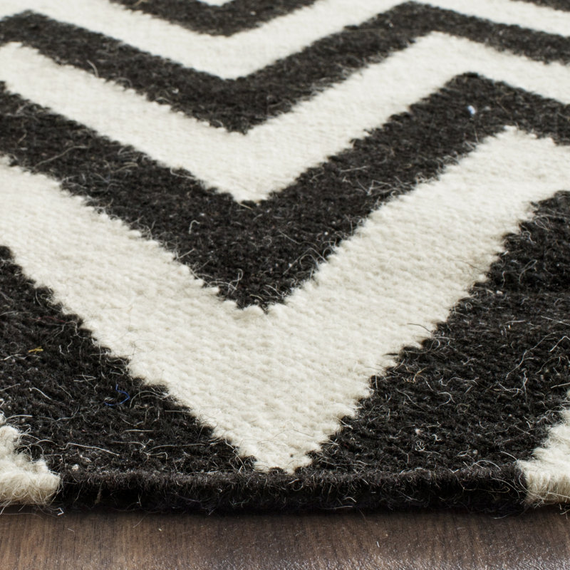 Besaw Chevron Wool Hand Woven Area Rug, Runner 76 x 244 cm