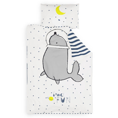 Bedding with Pillowcases Included