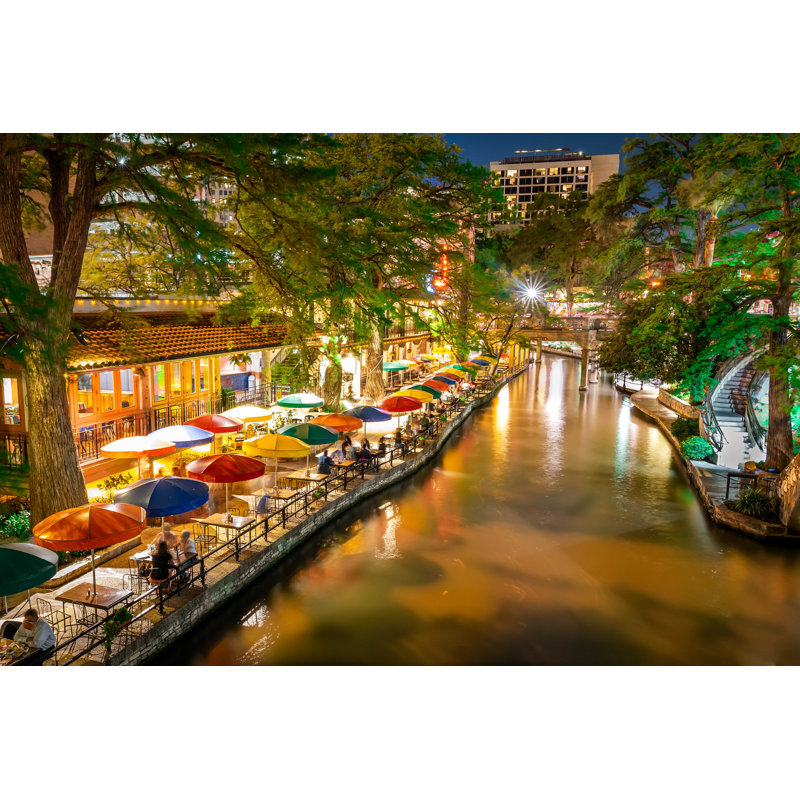 San Antonio Riverwalk par Manjurul - photographie sur toile tendue, L 48 po x H 32 po