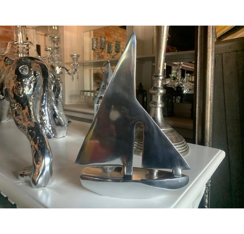 Centeno Figurines & Sculptures