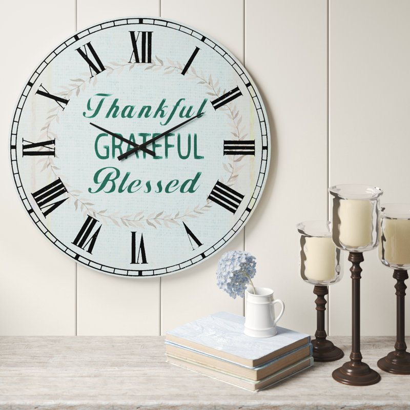 Farmhouse Florals XXI - Horloge murale Farmhouse, Moyen, Bleu