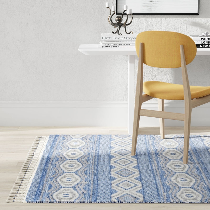 Madeliz Geometric Indoor Rug, Rectangle 8'3" x 10'