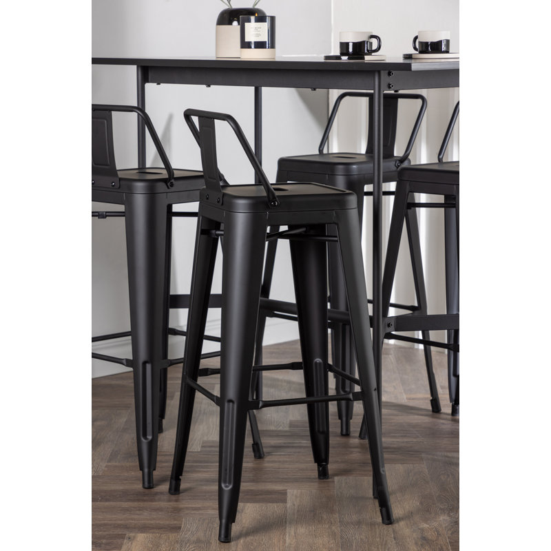 Villarreal 4 - Person Dining Set