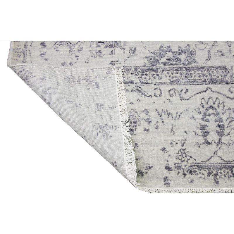 Brookhaven Floral Area Rug in Blue, Rectangle 6' x 9'