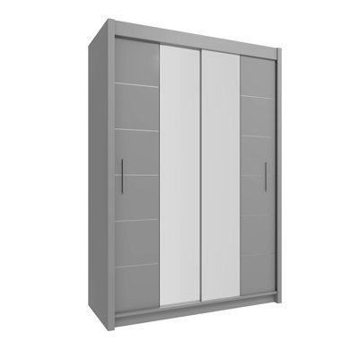 Daebreon Armoire