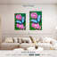 Ronce bleu Morpho sur orchidée rose-108650173