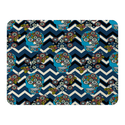 Reich Quilted Throw Blanket