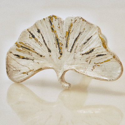Poignée feuille de gingko blanchie