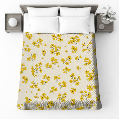 Couvre-lit matelassé à motif floral jaune