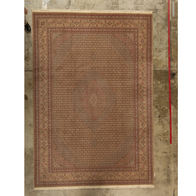 Hand-Knotted High-Quality Gold Area Rug