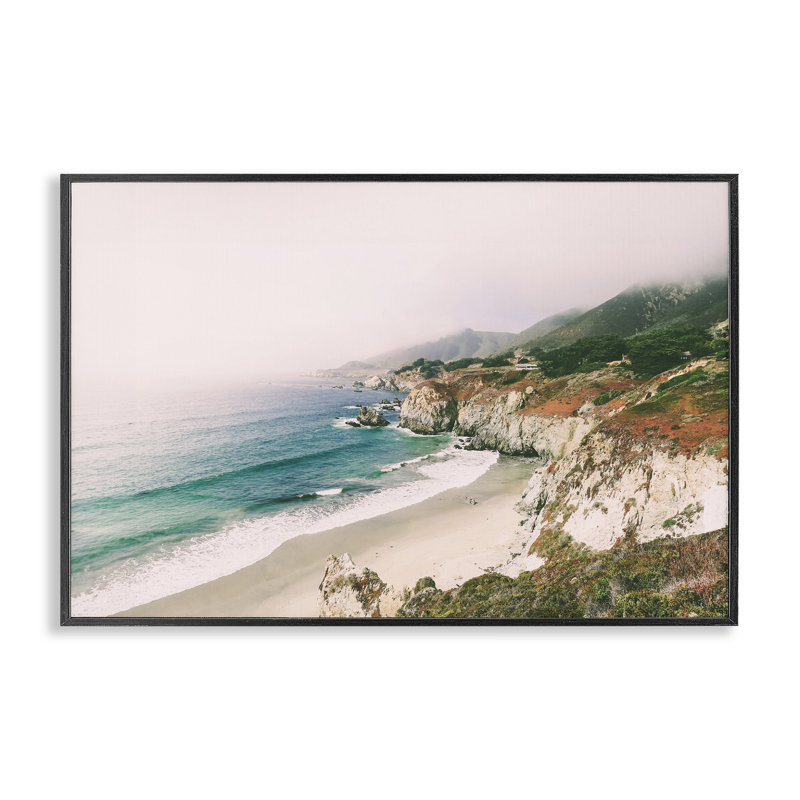 Giclée encadrée par California Bay Coastline, conception par Sissi et Seb, H 16 po x l 24 po, Giclée encadrée noir minuit