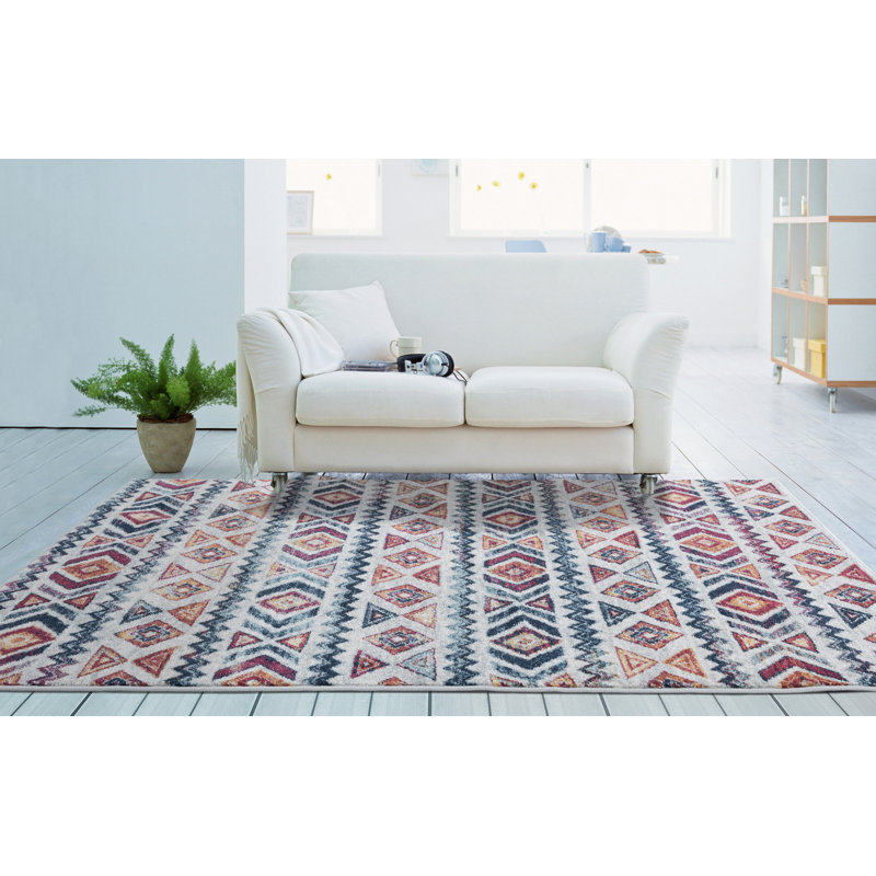 Daan Geometric Indoor Rug, Rectangle 5'3" x 7'2"