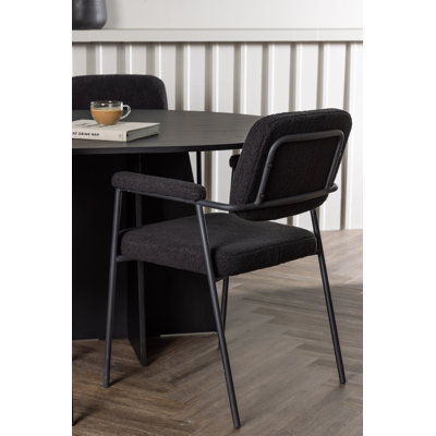 Hartste 6 - Person Dining Set