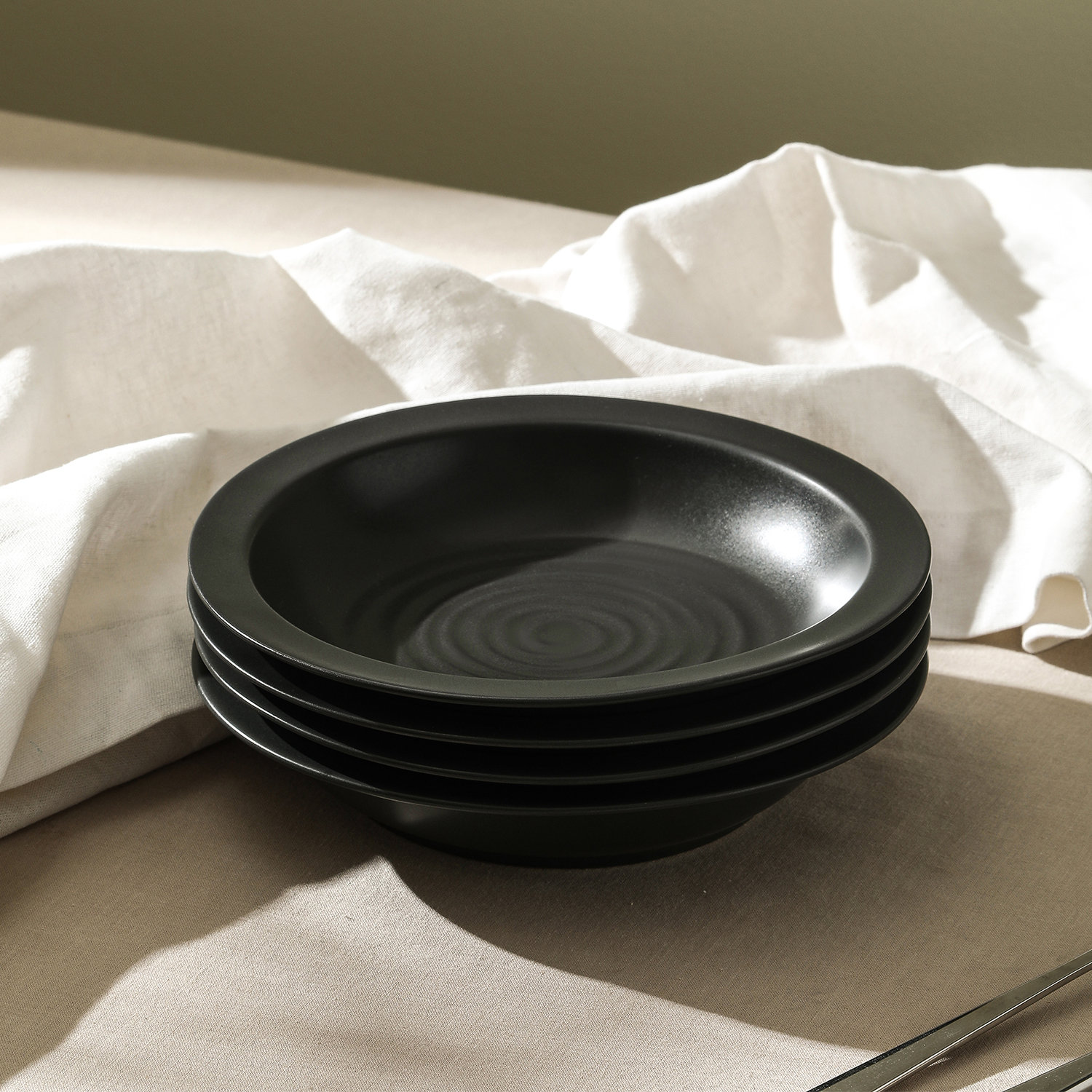Orbit Stoneware Dinnerware Set, Black