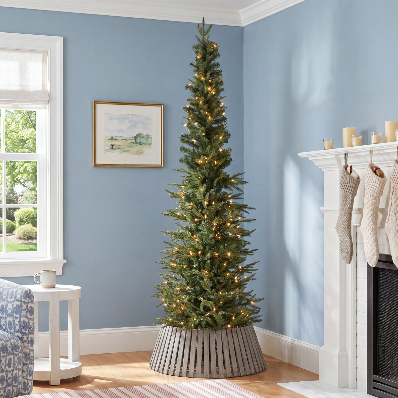Gulshtab Lighted Artificial Pine Christmas Tree, 6.5'