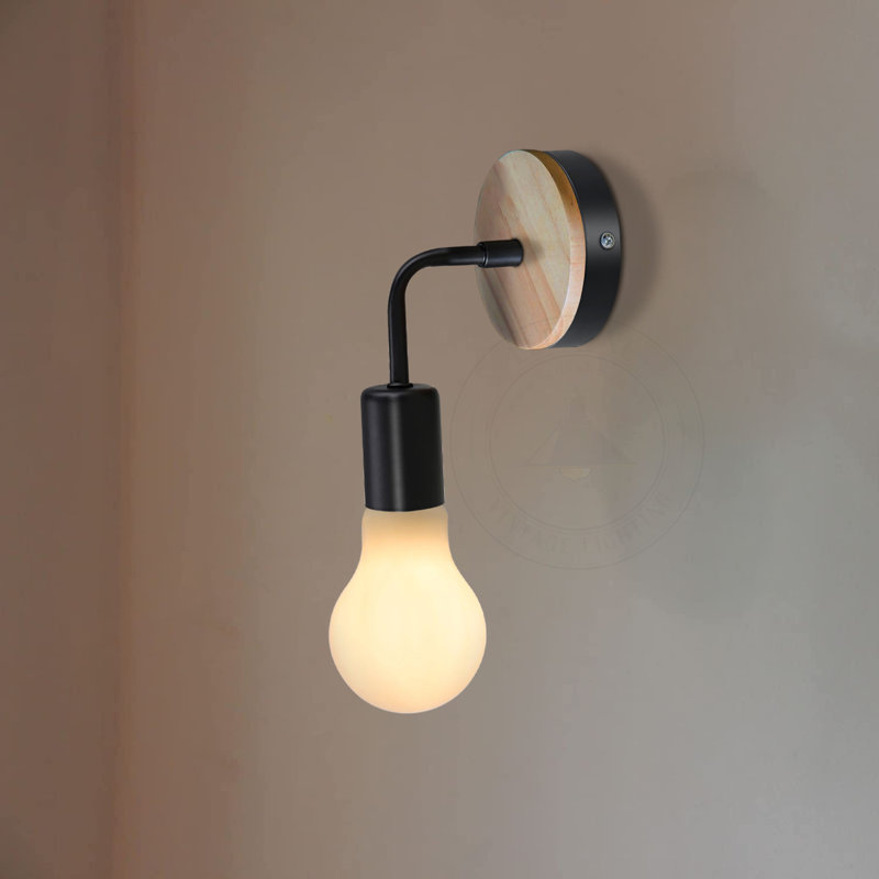 Friant Armed Sconce, Black, No
