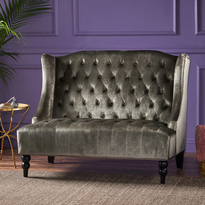 LOVESEAT
