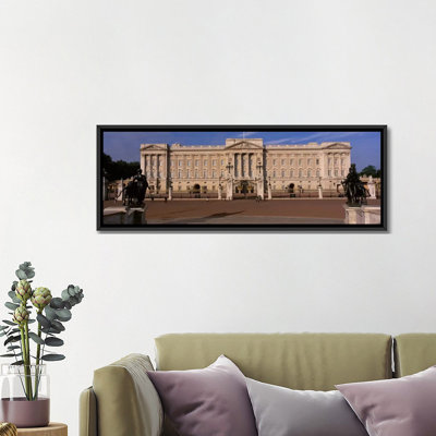" East Front, Buckingham Palace, London, England, United Kingdom " by Panoramic Images