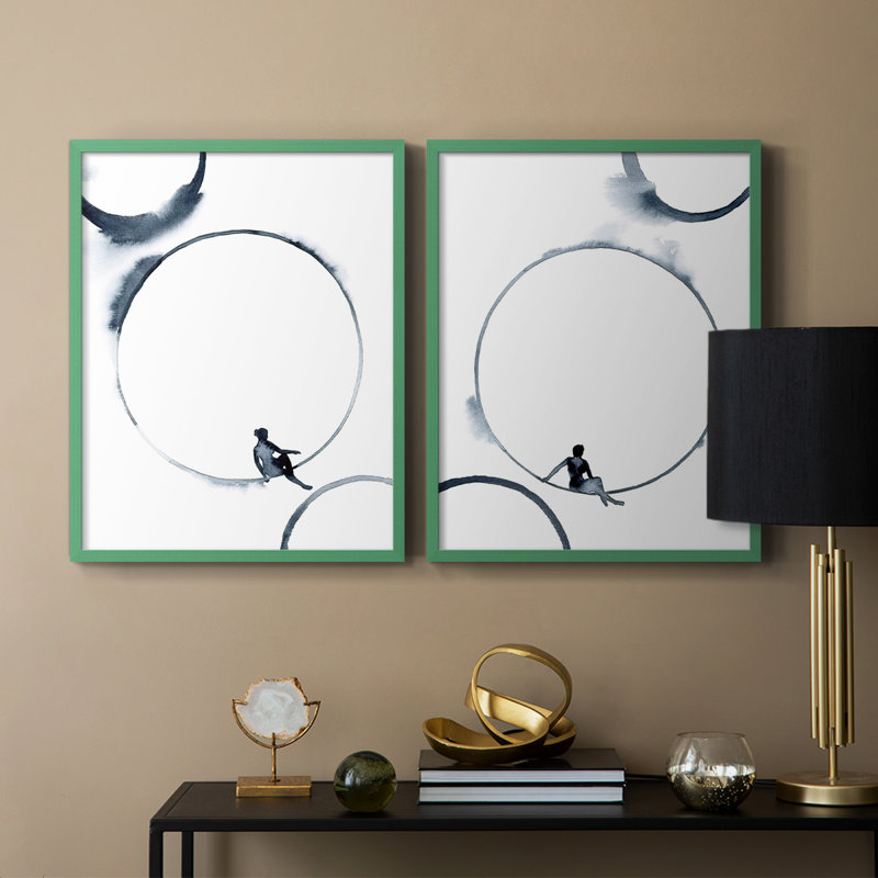 «Woman in the Moon I», reproduction encadrée de qualité supérieure - prête à être accrochée - aucun clou requis - aucun clou requis