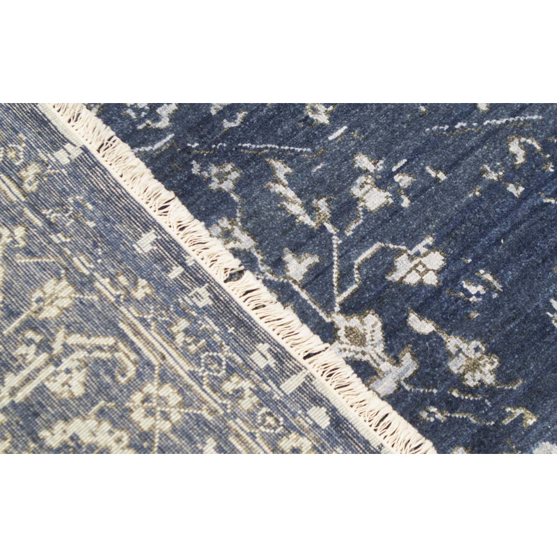 Tapis bleu foncé et bleu clair noué à la main de haute qualité