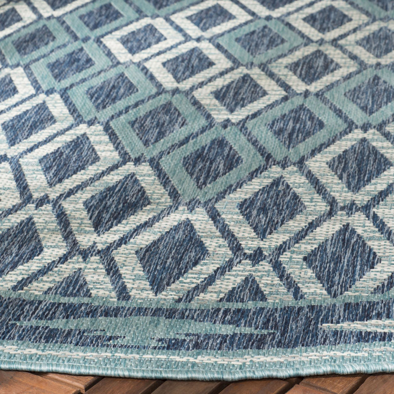Amarien Performance Geometric Indoor/Outdoor Area Rug, Round 6'7"