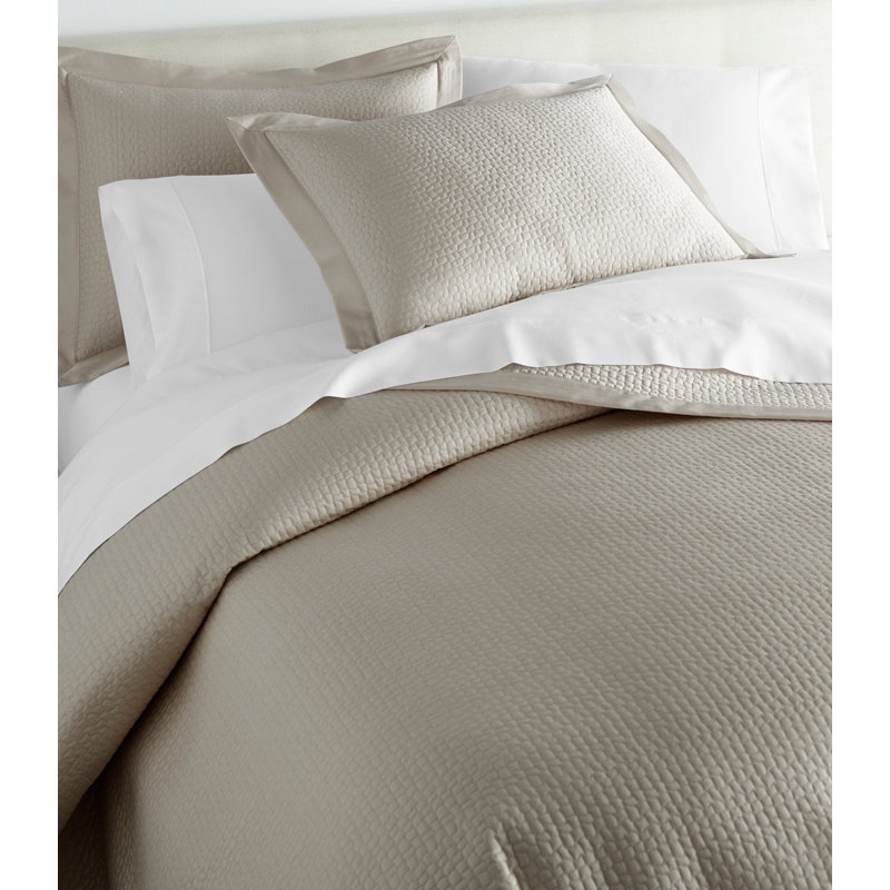 Hamilton Quilted Sham, Standard, Platinum