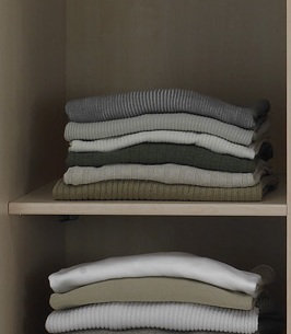 87cm Solid Wood Shelving